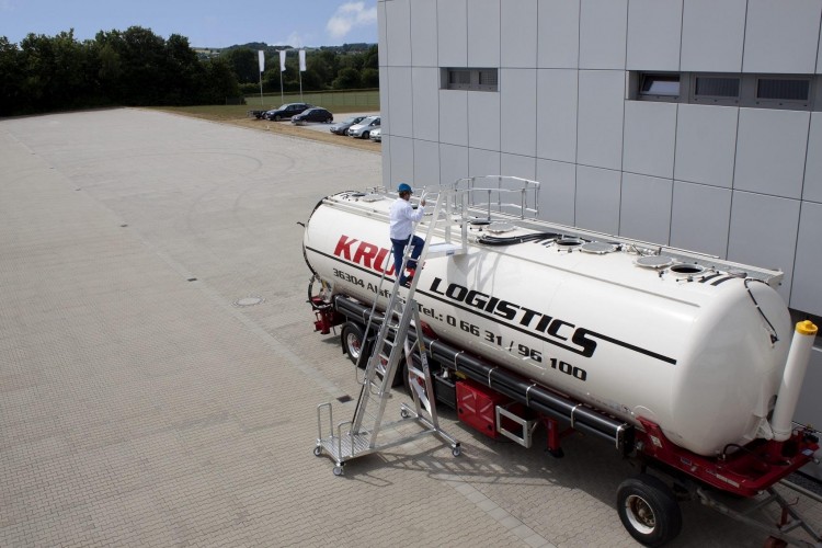 Трап для цистерн KRAUSE квадратное ограждение, платформа из решетчатого алюминиевого профиля 890030 890030 - изображение 3