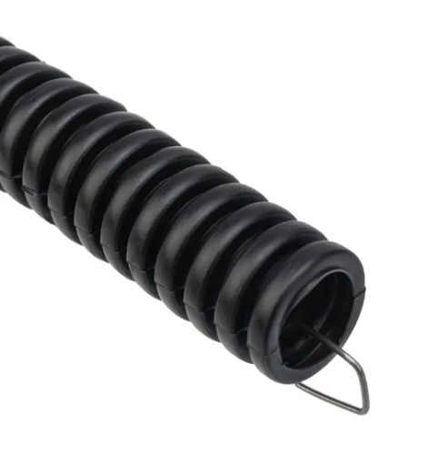 Труба гофрированная REXANT 28-0250-10 из ПНД с зондом, ø25мм, черная (бухта 10 м/уп)