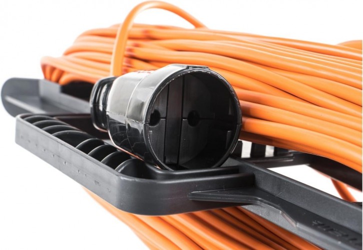 Удлинитель на рамке GLANZEN ER-40-001 ПВС 2х0.75 (40 м) - изображение 2