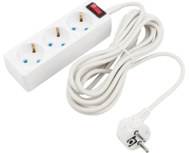 Удлинитель Proconnect 11-7213 3 гнезда, 5 м, 3х0.75 мм², с/з, с кнопкой, белый - изображение 2