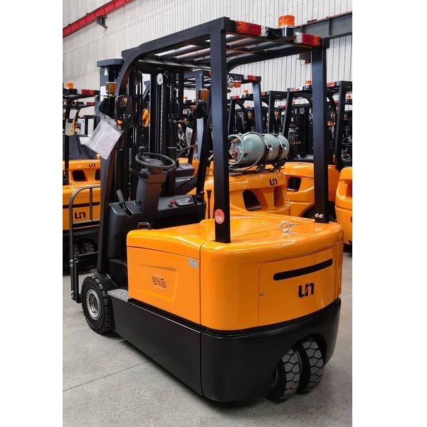 Электрический вилочный погрузчик UN Forklift FBT18-AZ1 - изображение 4