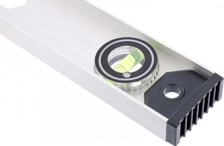 Уровень строительный MATRIX 800 мм алюминиевый "рельс", 3 глазка (1 поворотный) 34026 - изображение 2