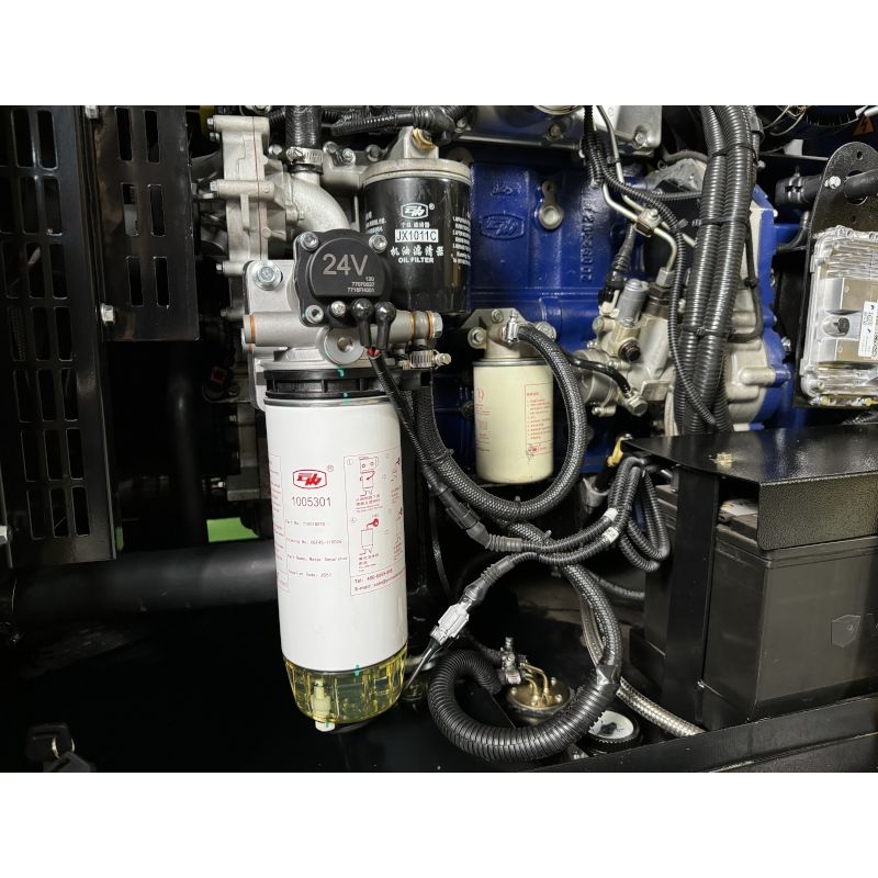 Дизельный генератор Vektor AD-100Y-T400 в шумозащитном кожухе с АВР - изображение 5