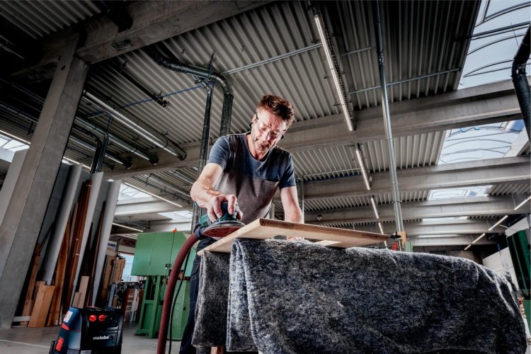 Виброшлифмашина METABO SXE 150-50 BL эксцентриковая Metaloc 615050700 - изображение 3