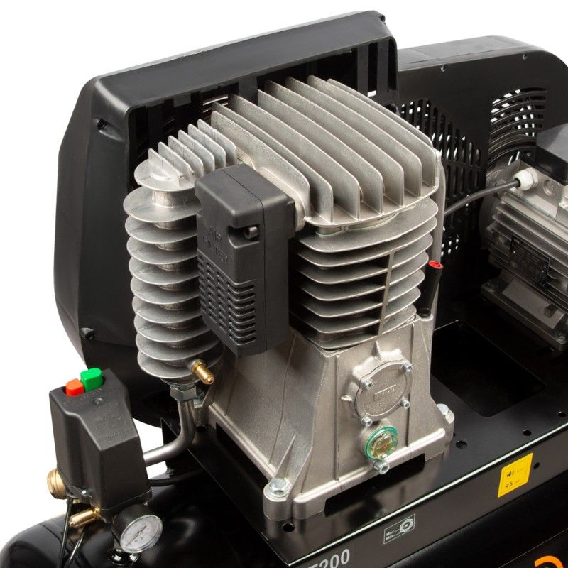 Компрессор стационарный воздушный WIEDERKRAFT WDK-92060 200л 606л/мин - изображение 7