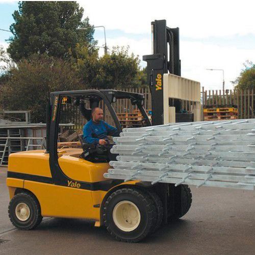 Газовый погрузчик Yale GLP40VX6 - изображение 3