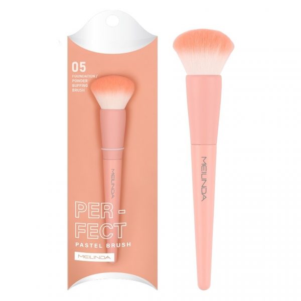 Meilinda «Идеальная пастельная кисть-пуховка» №05 (1 шт.) - Meilinda Perfect Pastel Powder Brush 1pcs. #05