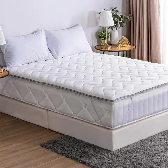 LUCKY MATTRESS 5 FT. 2 INCHES WHITE CLOUDSOFT 100% NATURAL LATEX TOPPER. 100% оригинал