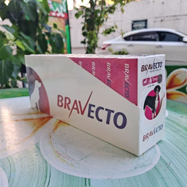 Упаковка 10 таблеток бравекто 40-56 кг-bravecto от паразитов и клещей для собак. 1400 мг