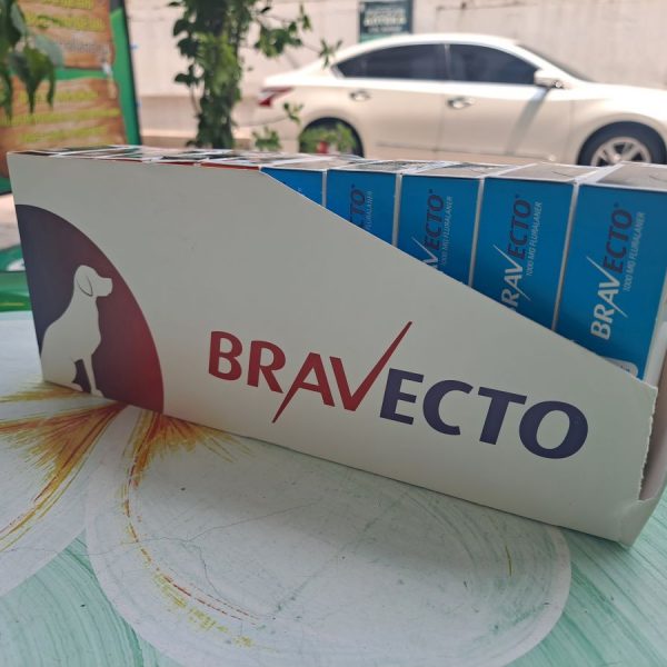 Упаковка 10 таблеток бравекто 20-40 кг-bravecto от паразитов и клещей для собак. 1000 мг