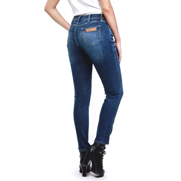 Джинсы женские Wrangler Lara, модель WR S128L202 (оригинал) Waist: W28L30