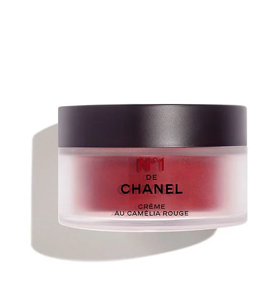 CHANEL
N°1 DE CHANEL RED CAMELLIA CREAM PLUMPS - SMOOTHS - PROTECTS Оригинал
