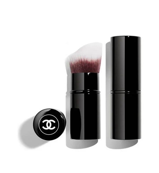 CHANEL
PINCEAU FOND DE TEINT RETRACTABLE N°103 RETRACTABLE FOUNDATION BRUSH Оригинал