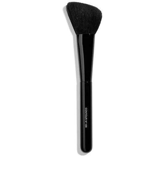 CHANEL
PINCEAU CONTOUR N°109 CONTOURING BRUSH Оригинал