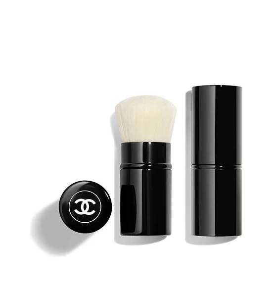 CHANEL
PINCEAU KABUKI RETRACTABLE N°108 RETRACTABLE POWDER BRUSH Оригинал