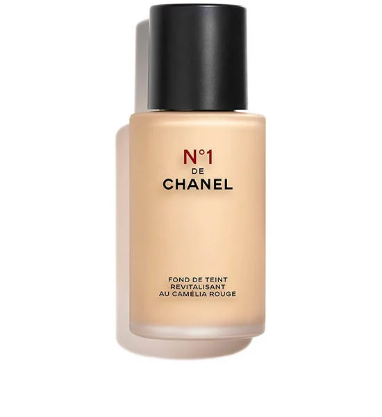 CHANEL
N°1 DE CHANEL REVITALIZING FOUNDATION ILLUMINATES - HYDRATES - PROTECTS Оригинал
