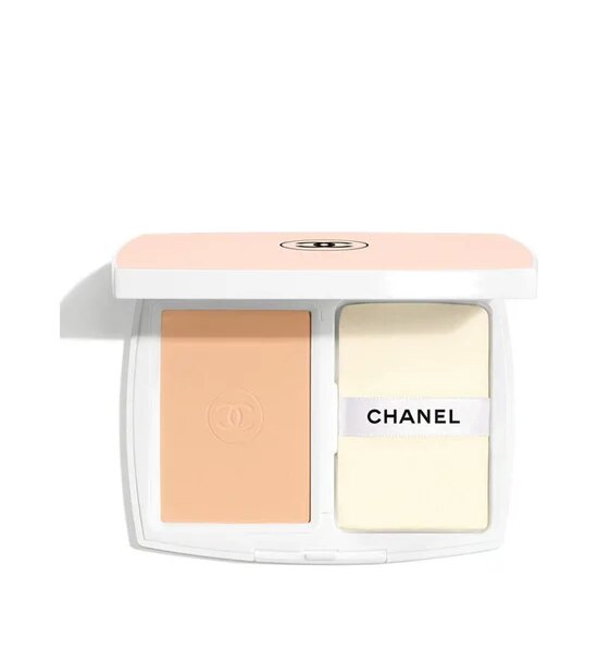 CHANEL
LE BLANC BRIGHTENING COMPACT FOUNDATION LONG-LASTING RADIANCE - PROTECTION - THERMAL COMFORTSPF25 / PA+++ Оригинал