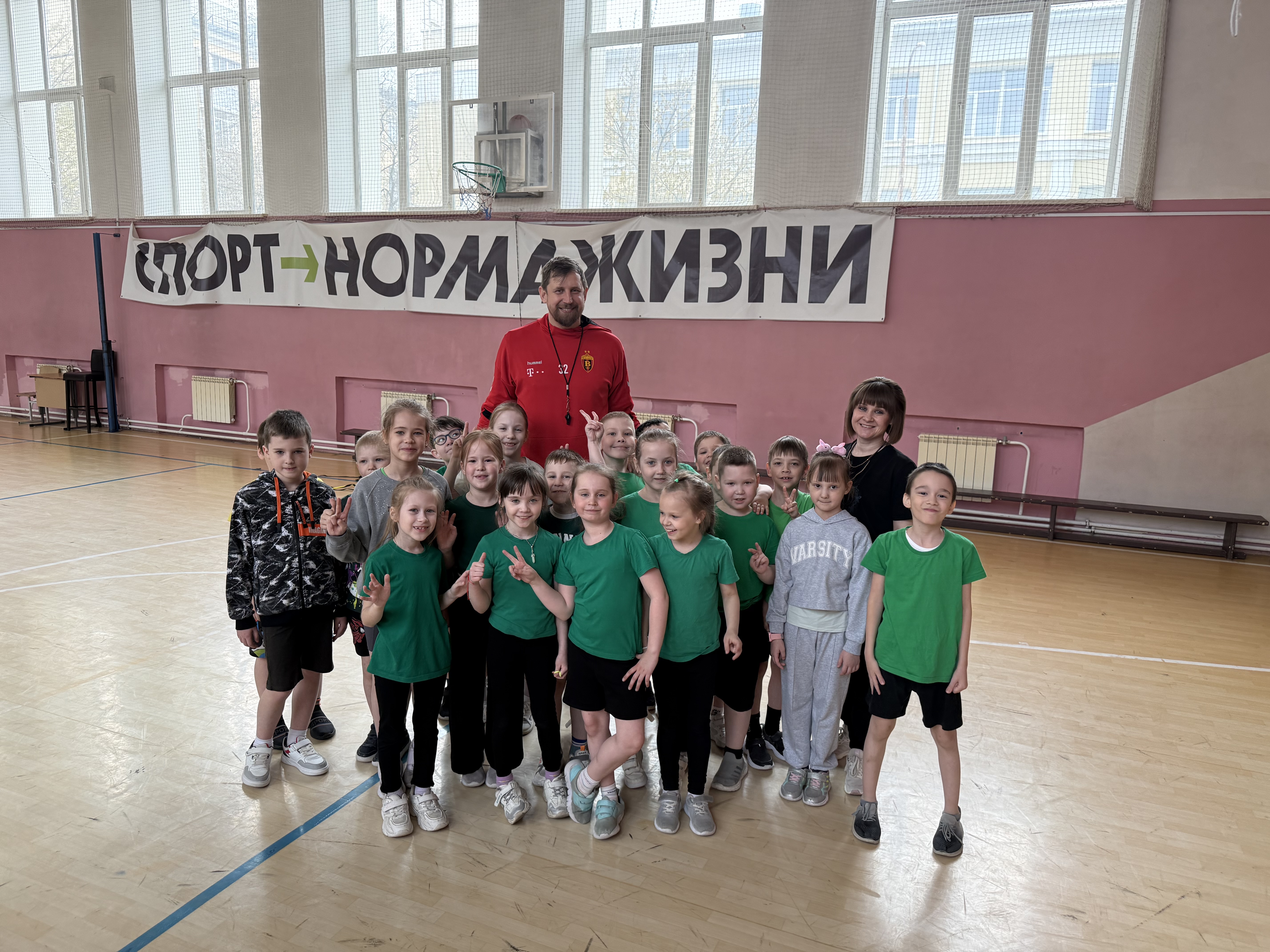 Мастер-класс в школе №22 г. Екатеринбурга: гандбол в школу!