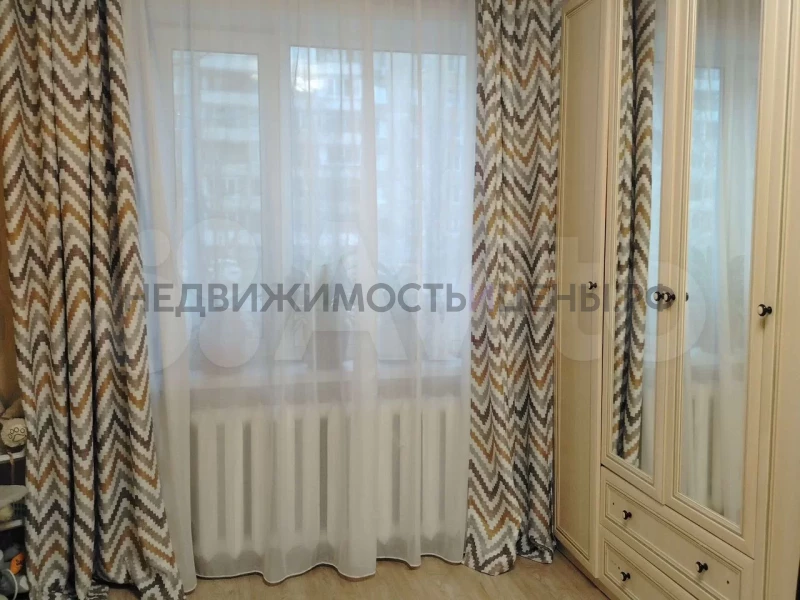 2 комн., 52м2, 1/5, Тюмень