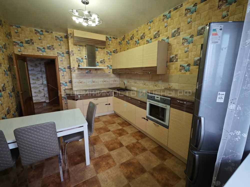 1 комн., 50м2, 16/25, Тюмень
