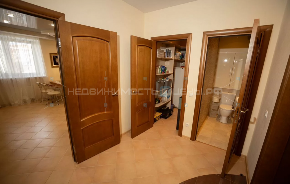 5 комн., 220.9м2, 5/10, Тюмень