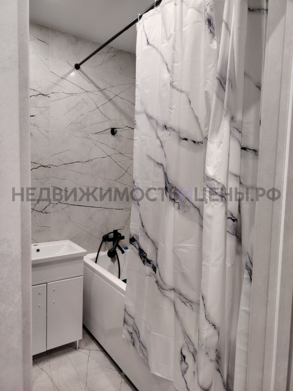 1 комн., 31м2, 5/17, Тюмень