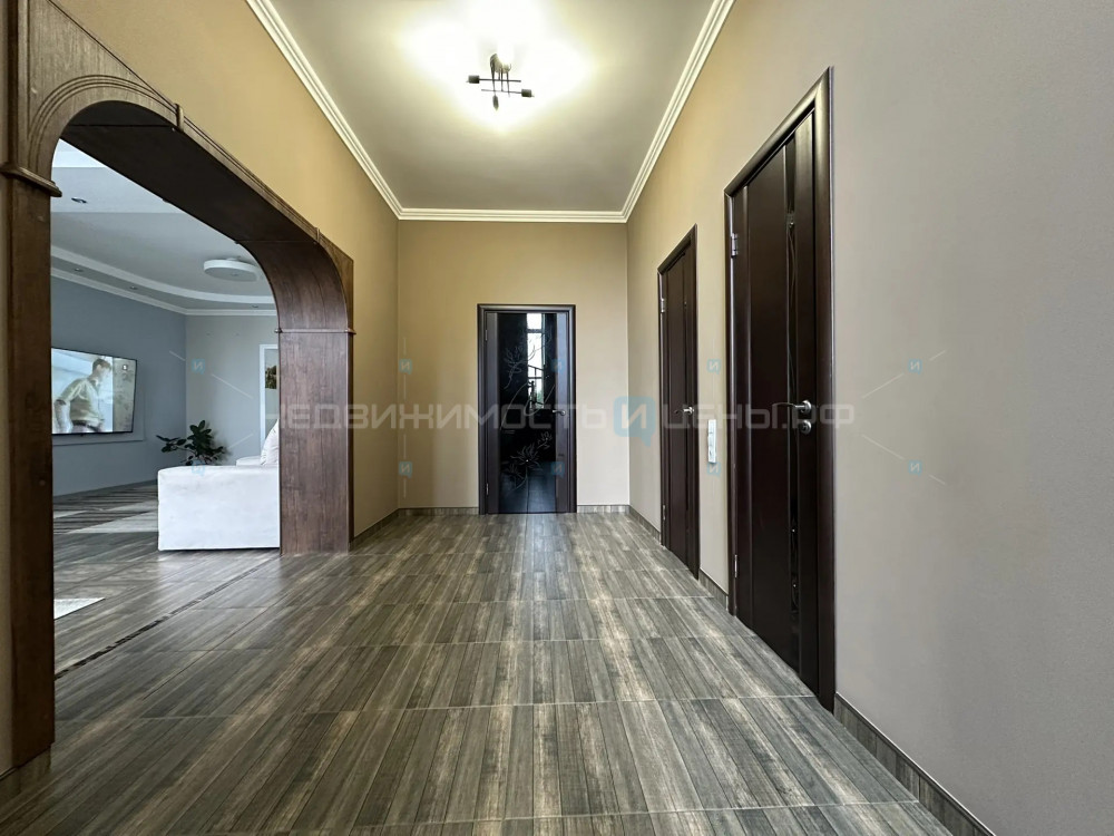 Дом, 373.5м2, Тюмень