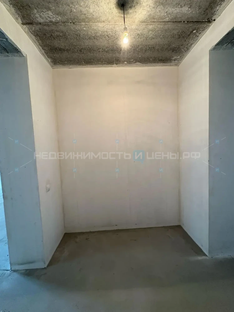 2 комн., 72.6м2, 7/8, Тюмень