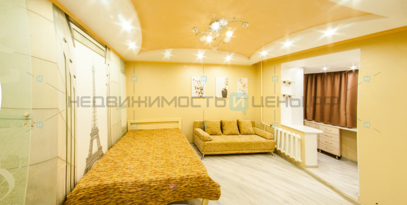 2 комн., 42.8м2, 2/9, Тюмень