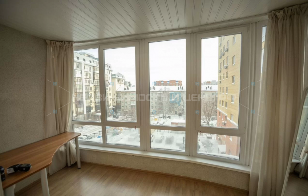 5 комн., 220.9м2, 5/10, Тюмень