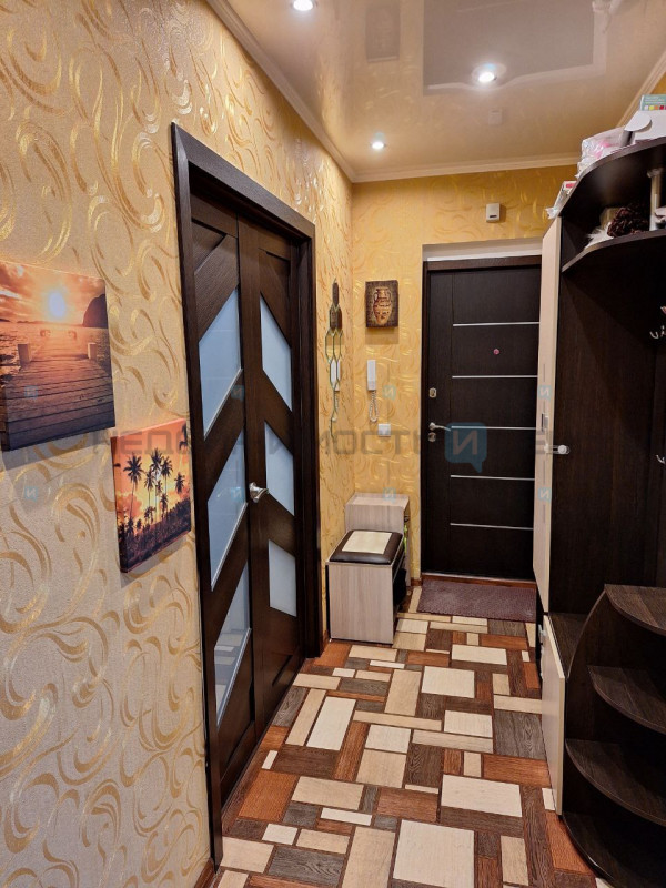 2 комн., 60м2, 5/9, Тюмень