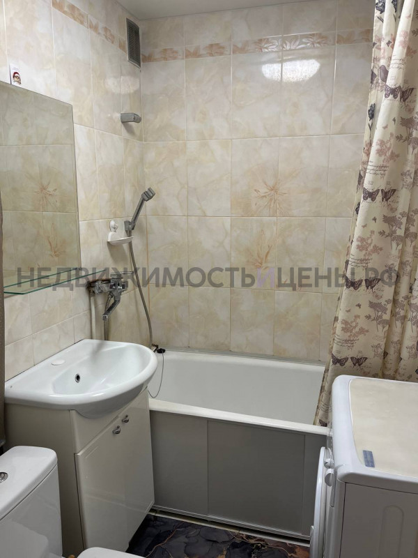 1 комн., 30.6м2, 5/5, Тюмень