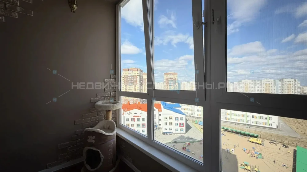 2 комн., 58.7м2, 10/17, Тюмень