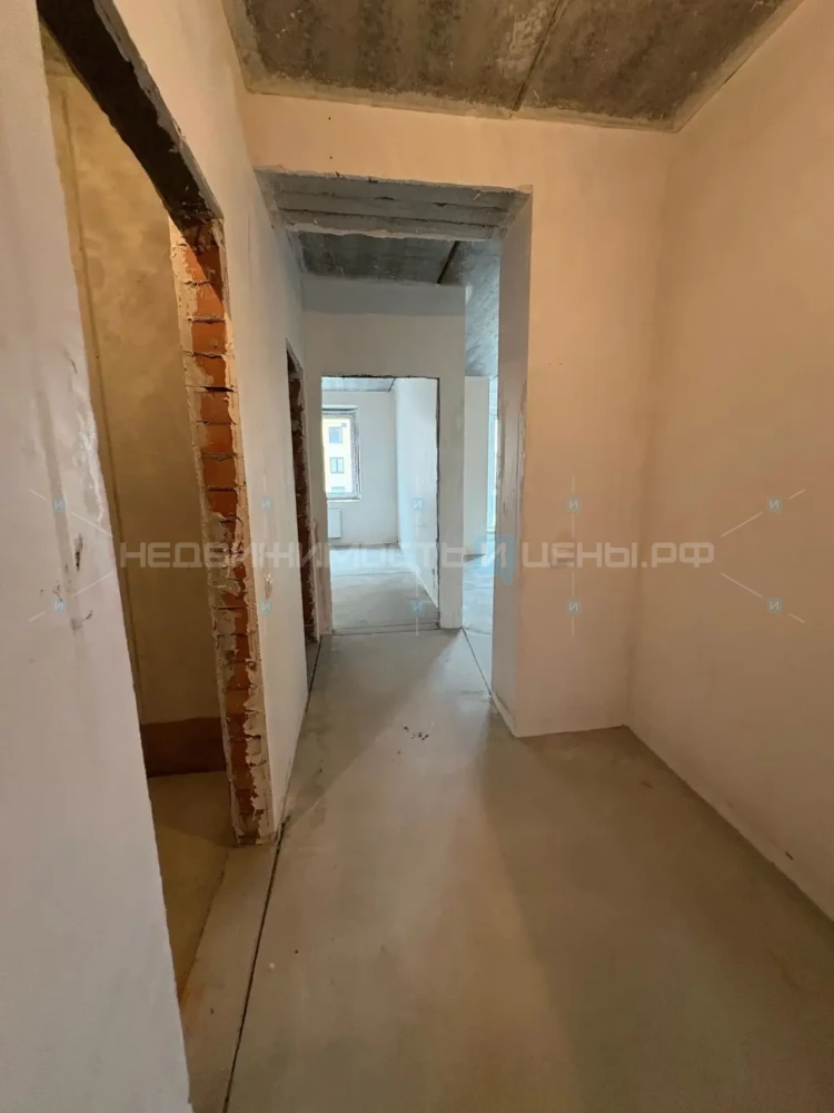 2 комн., 72.6м2, 7/8, Тюмень
