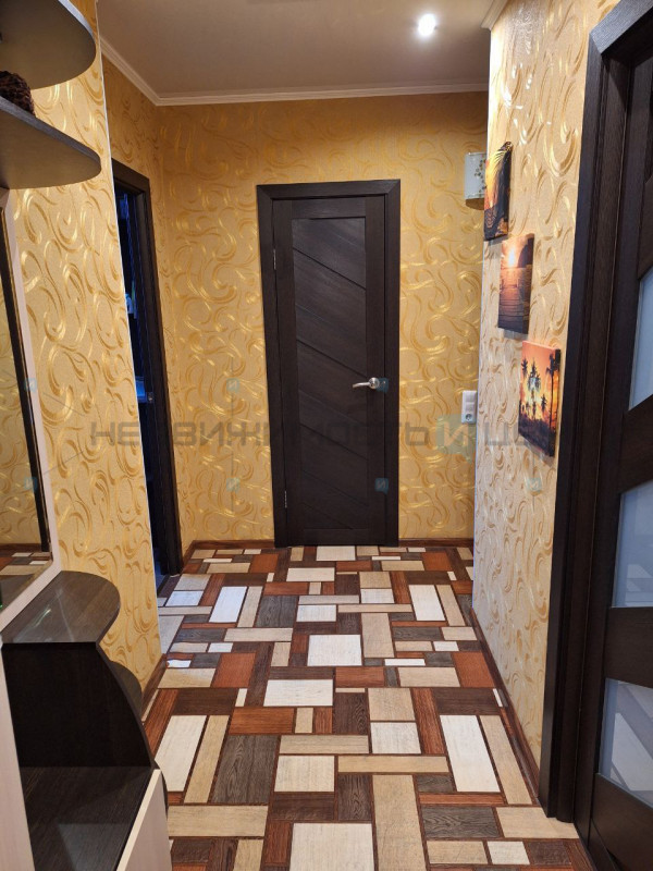 2 комн., 60м2, 5/9, Тюмень