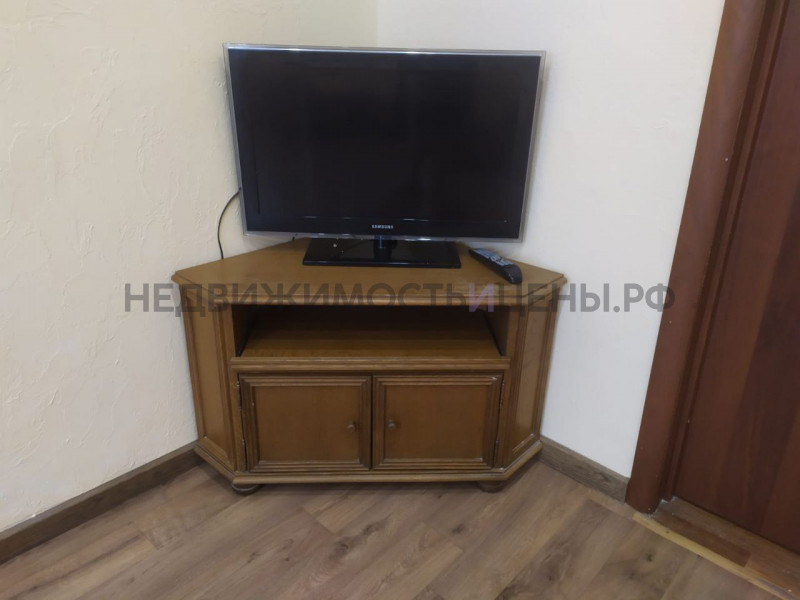 3 комн., 78м2, 2/4, Тюмень