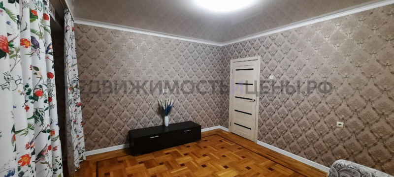2 комн., 67.4м2, 2/12, Тюмень