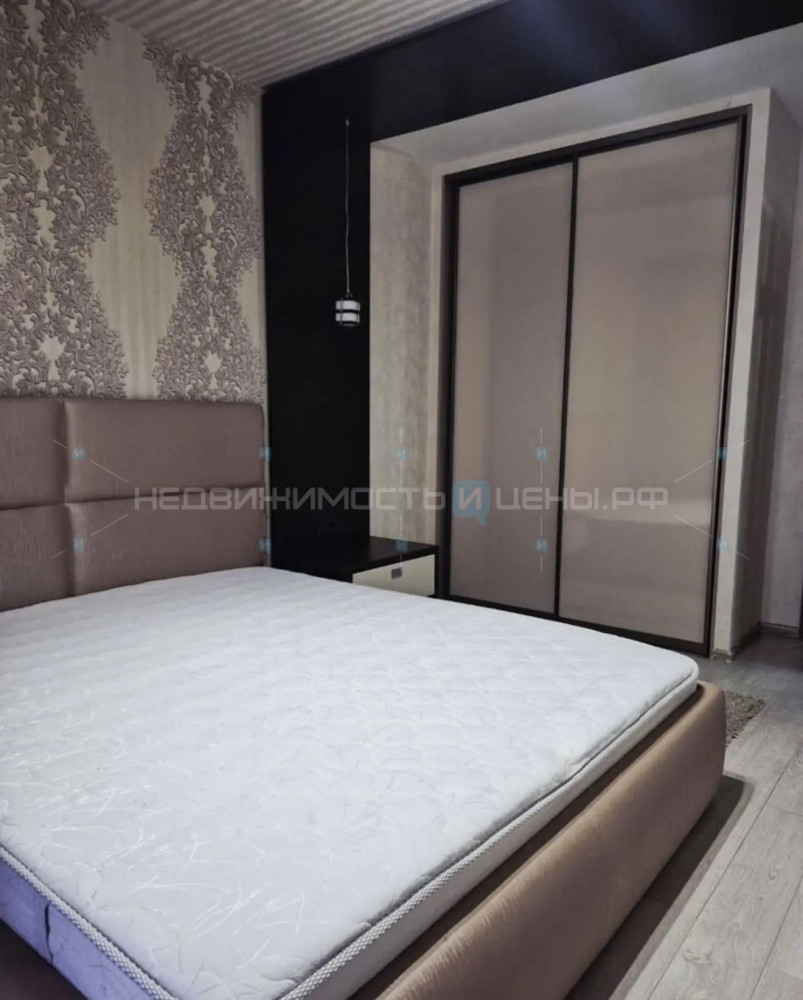 3 комн., 81.3м2, 9/10, Тюмень