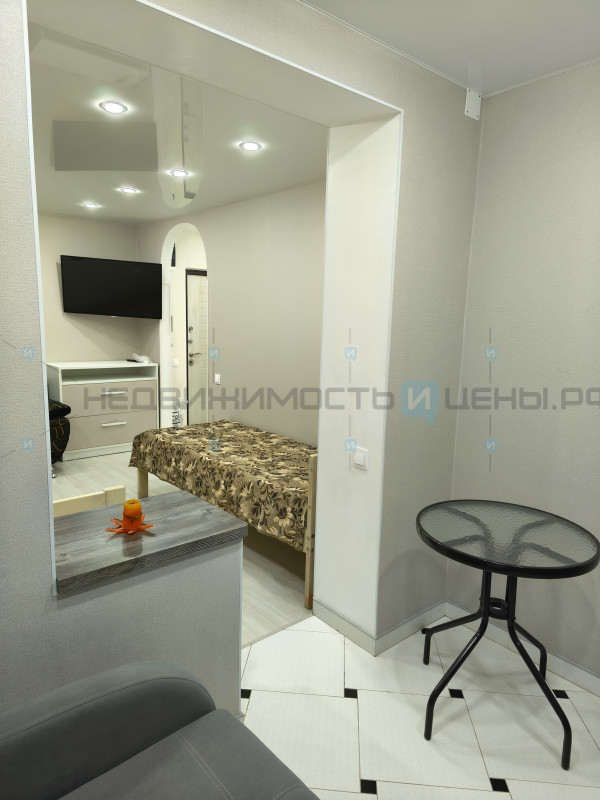 1 комн., 28.8м2, 2/9, Тюмень