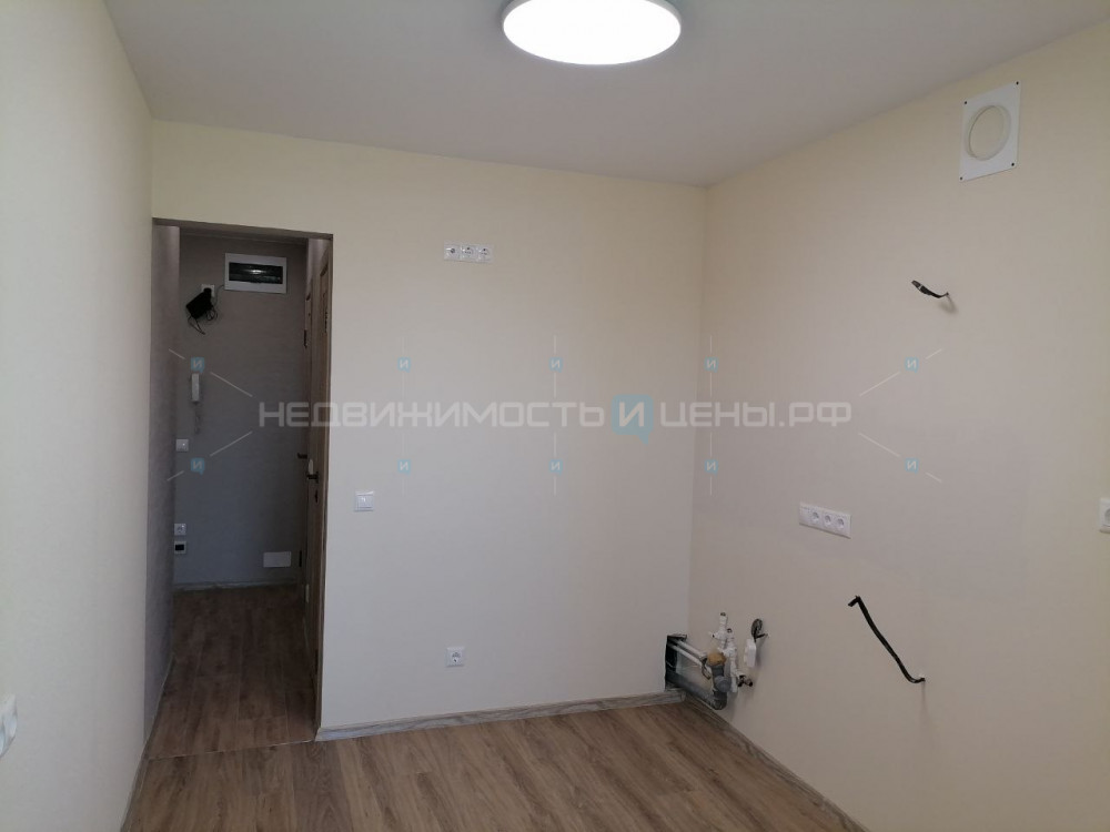 2 комн., 47.8м2, 4/9, Тюмень