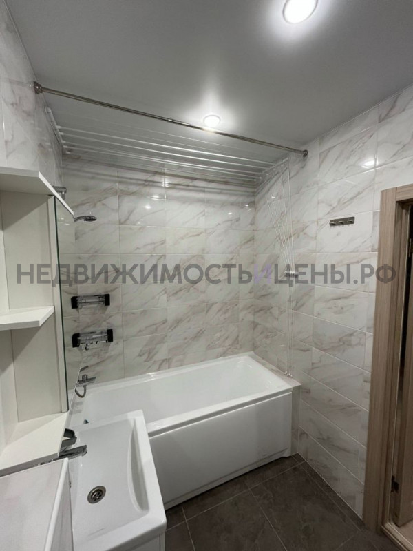 2 комн., 55.2м2, 8/24, Тюмень