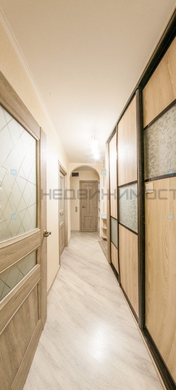 2 комн., 42.8м2, 2/9, Тюмень