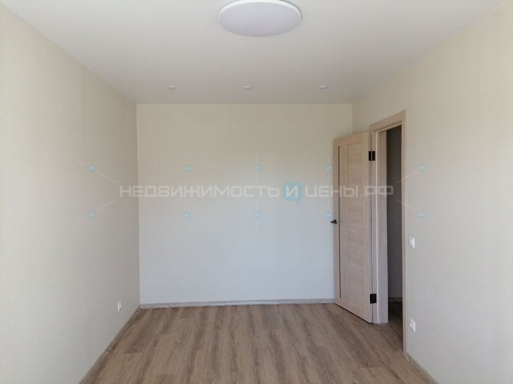 2 комн., 47.8м2, 4/9, Тюмень