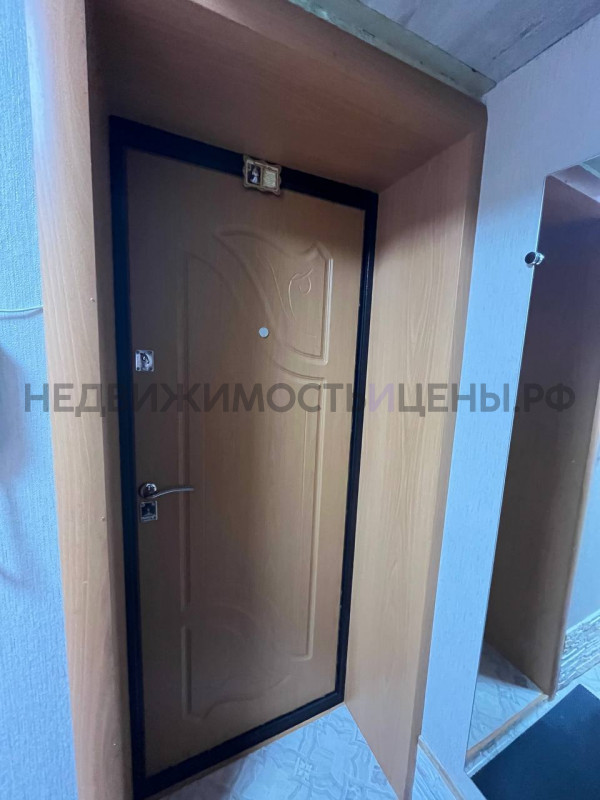 1 комн., 30.6м2, 5/5, Тюмень