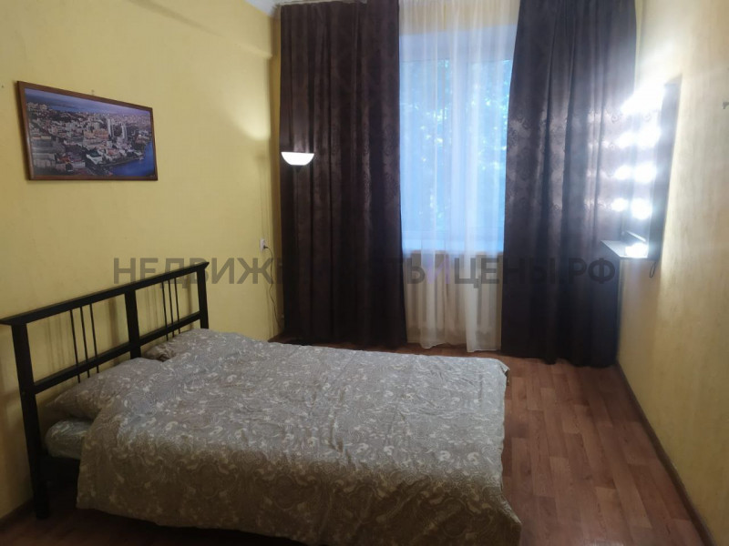 3 комн., 78м2, 2/4, Тюмень