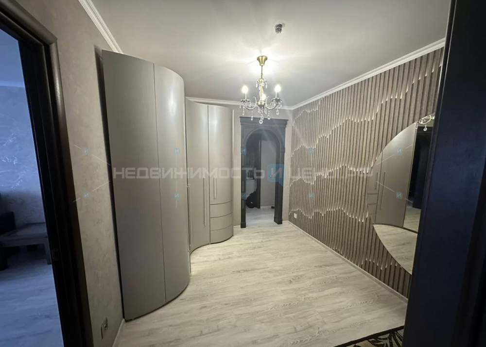 3 комн., 85.3м2, 3/14, Тюмень
