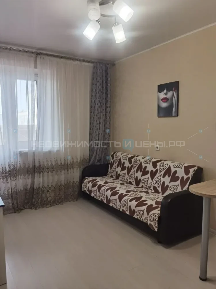 1 комн., 45м2, 4/16, Тюмень