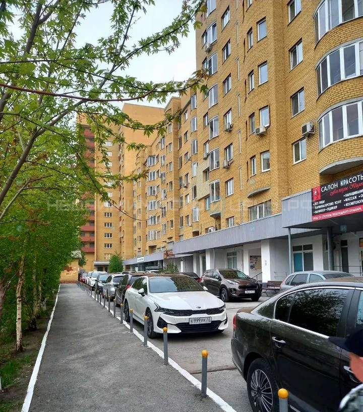 2 комн., 70м2, 8/9, Тюмень