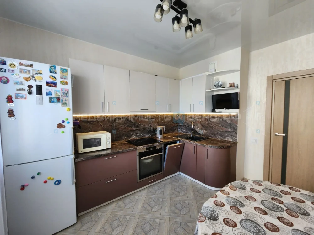 2 комн., 59м2, 8/19, Тюмень