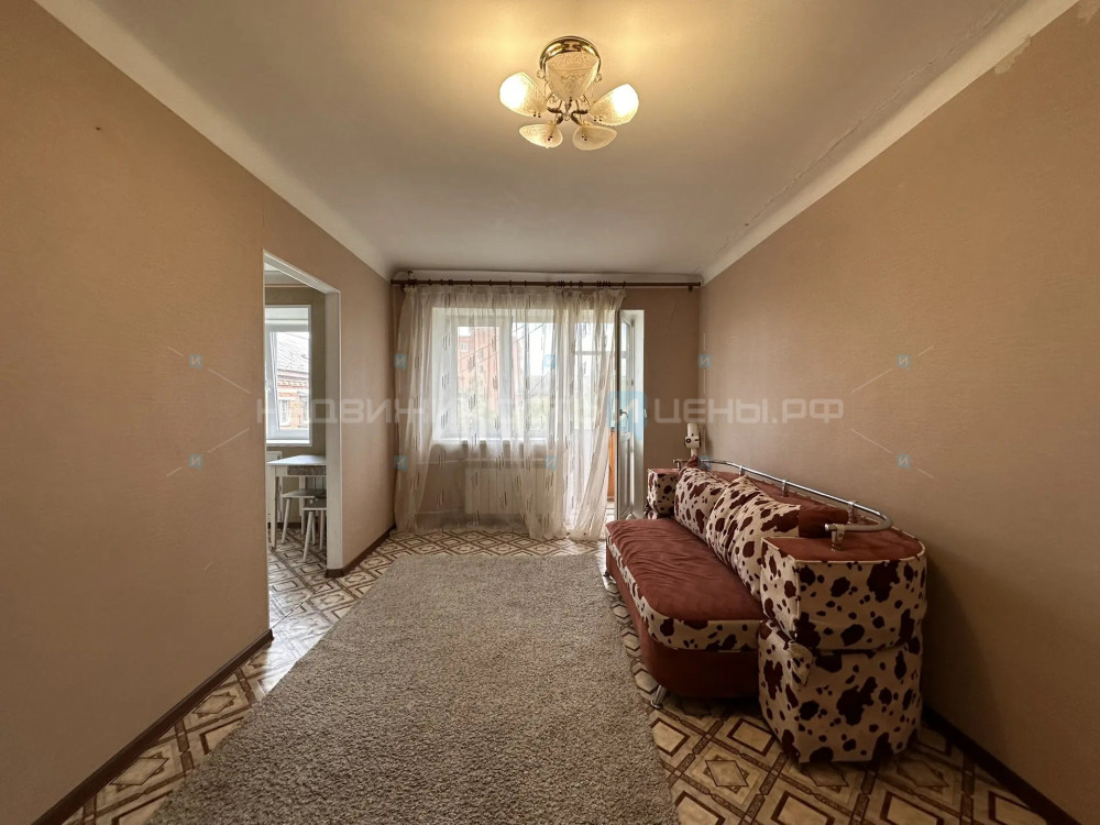 2 комн., 42м2, 5/5, Тюмень